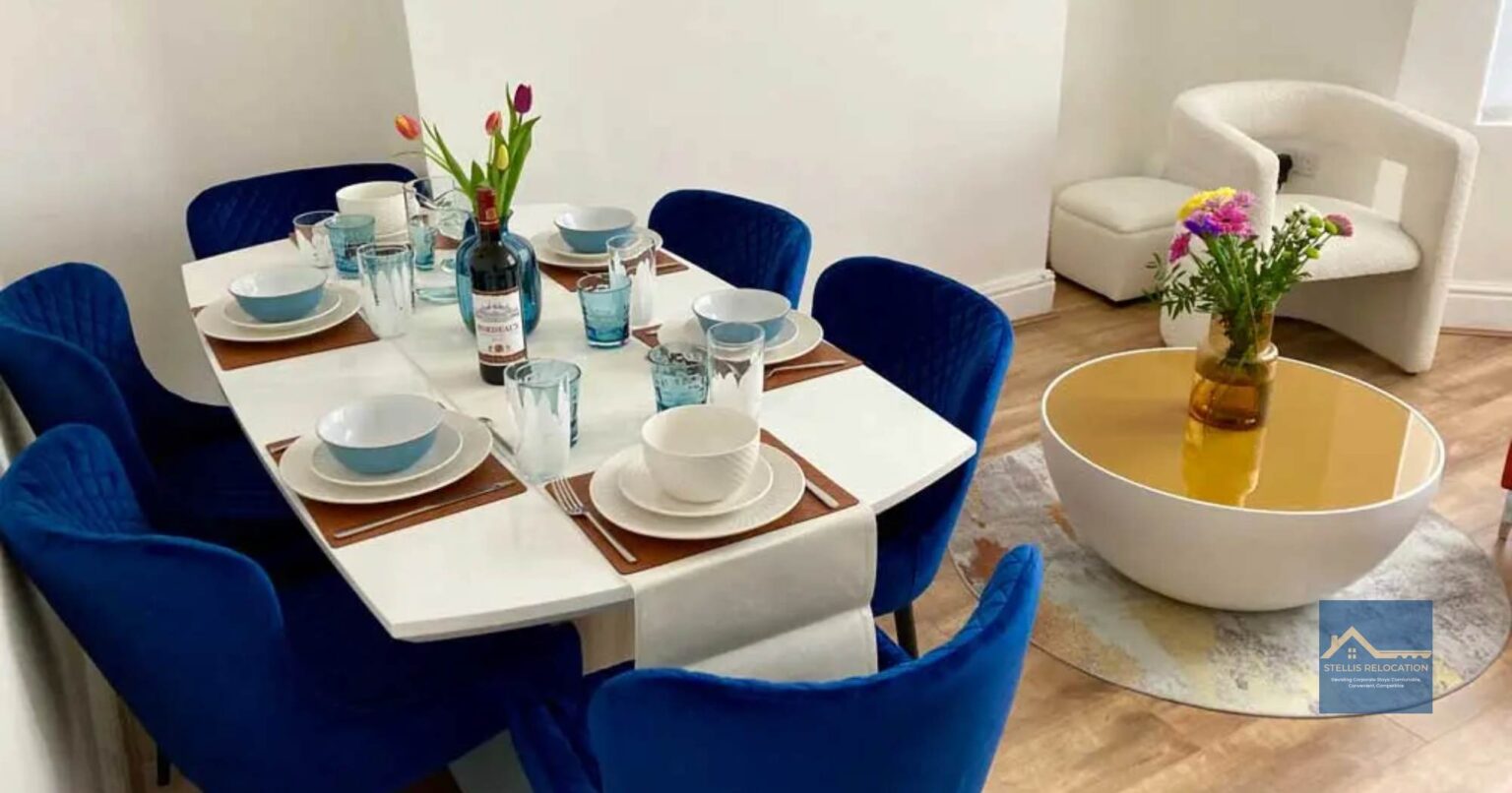 The Chic House - 4 Bedrooms House in Ling Street, Liverpool.